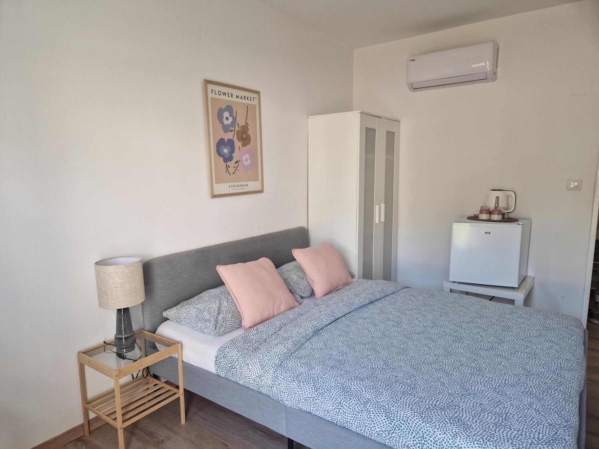 Rooms Lav Umag Kültér fotó